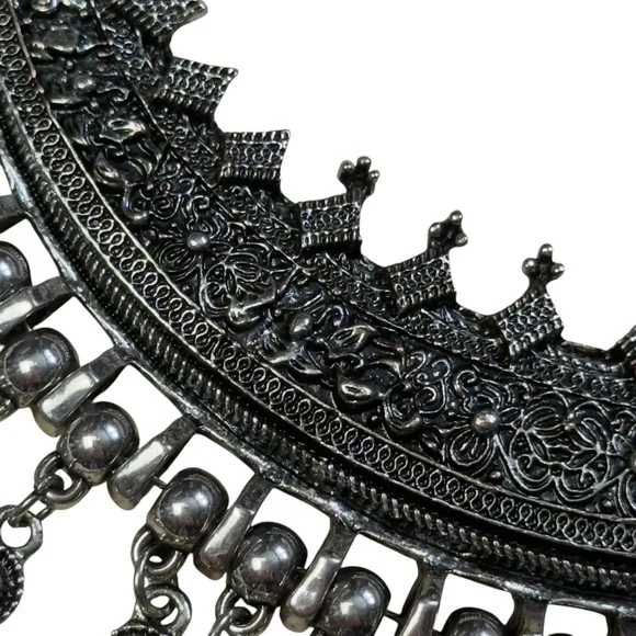 Boho Oxidized Silver Tone Tribal Coin Fringe Bib Necklace Statement Choker - Picture 7 of 14